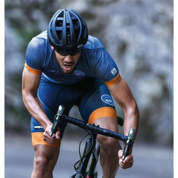 Casque Abus In-Vizz Ascent - Vert Et Noir 5 Casque Abus In-Vizz Ascent - Vert Et Noir – Image 5