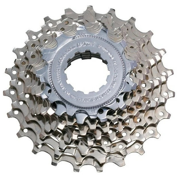 Cassette Shimano Sora CS-HG-50 - 9 Vitesses - 13-25 1 Cassette Shimano Sora CS-HG-50 - 9 Vitesses - 13-25