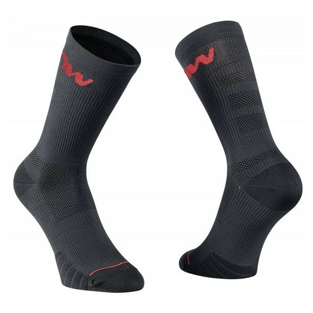 Chaussettes Eté Northwave Extreme Pro Noir/Rouge 1 Chaussettes Eté Northwave Extreme Pro Noir/Rouge