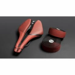 Selle Prologo Dimension 143 Tirox 245x143mm Rouge 5 Selle Prologo Dimension 143 Tirox 245x143mm Rouge -Vélos Soldes selle prologo dimension 143 tirox 245x143mm rouge 2